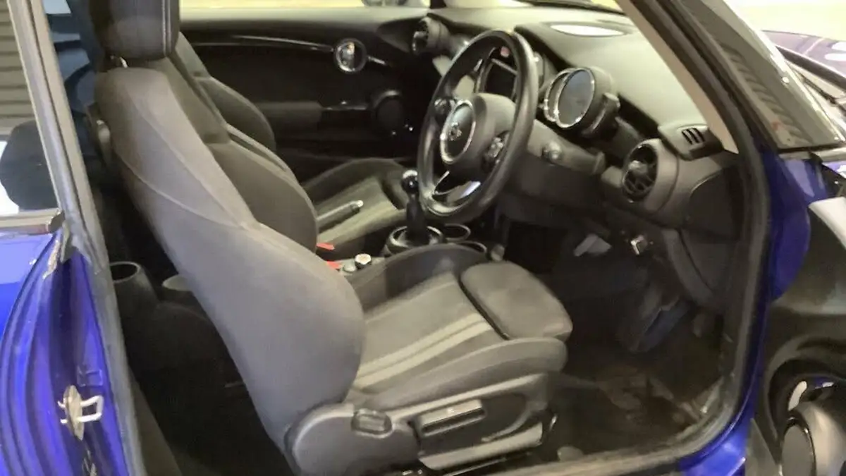 2018-mini-cooper-20-cooper-s-series-ii-ss-hatchback-3d-big-15