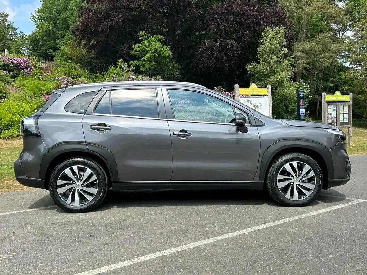 2022-suzuki-s-cross-14-boosterjet-ultra-big-7
