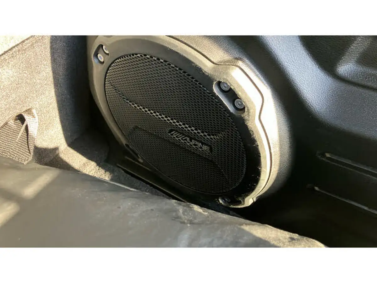 2021-jeep-wrangler-20-gme-overland-5d-big-35