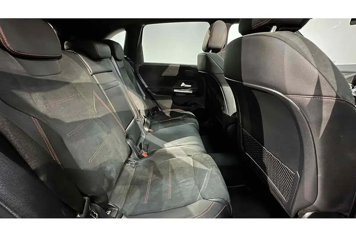 2021-mercedes-benz-b-class-13-b200-amg-line-premium-plus-driving-assistance-big-25