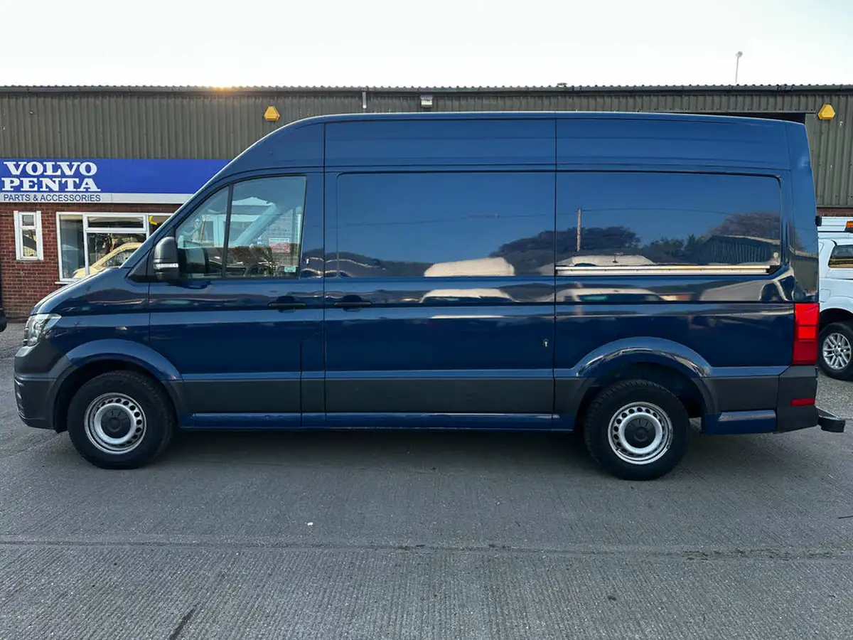 2021-volkswagen-crafter-20tdi-cr35-lwb-startline-140pseu6dt-e-rwd-panel-van-big-5