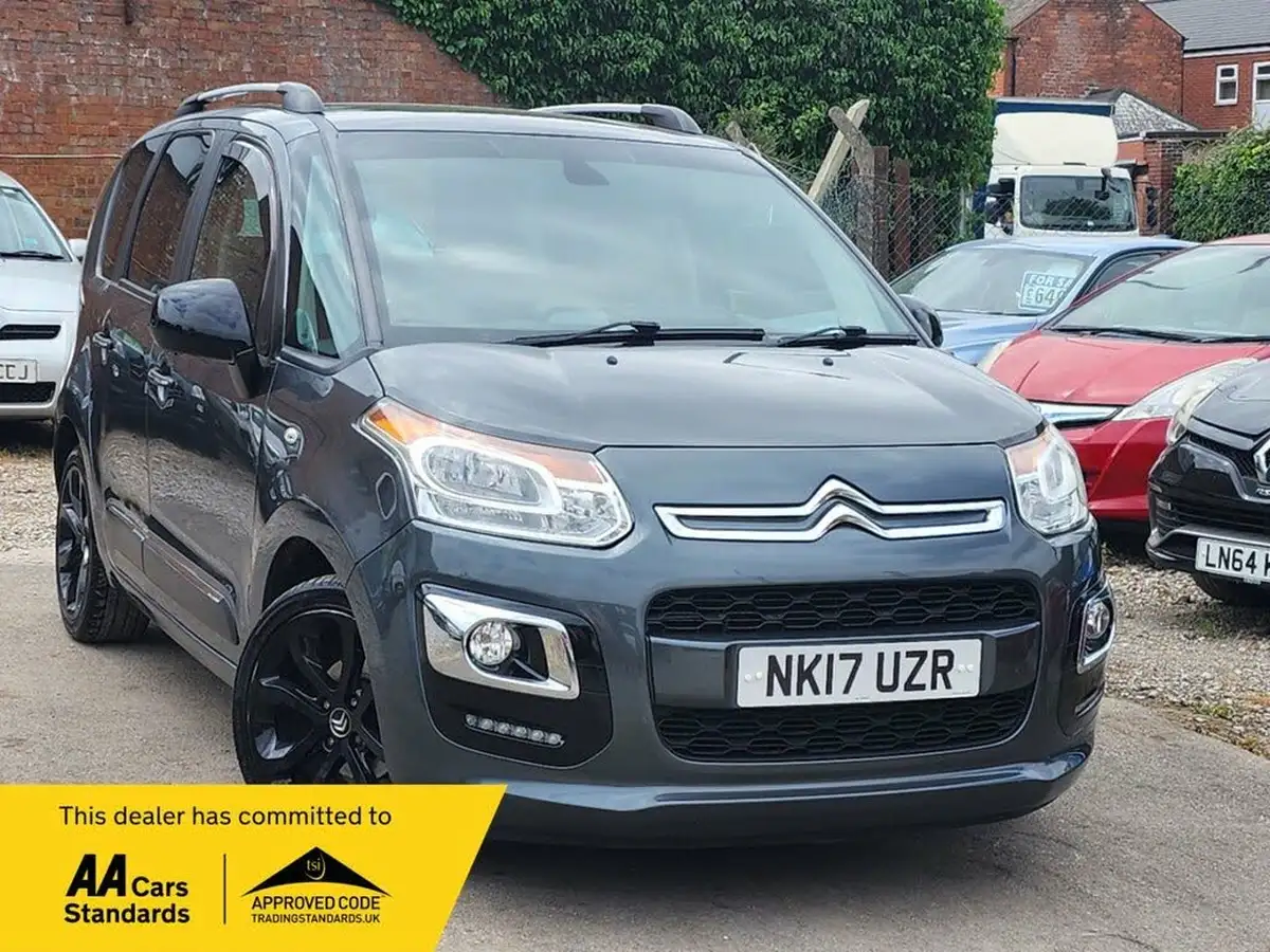 2017-citroen-c3-picasso-16bluehdi-platinum-big-3