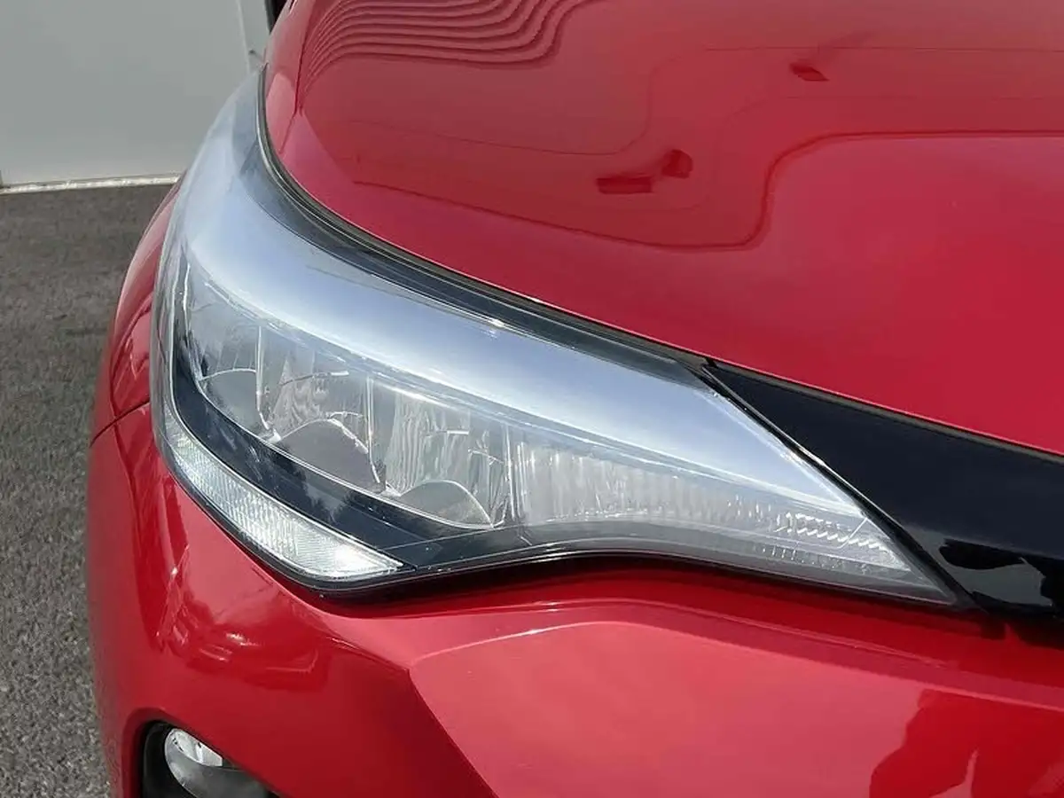2020-toyota-c-hr-18-vvt-i-icon-parking-pack-big-16