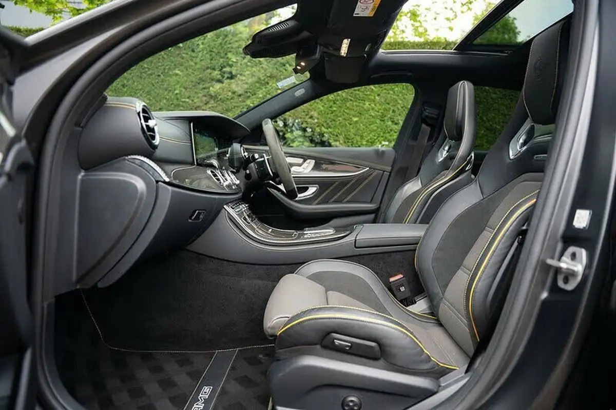 2023-mercedes-benz-e-class-40-e63-amg-s-final-edition-saloon-4d-big-39