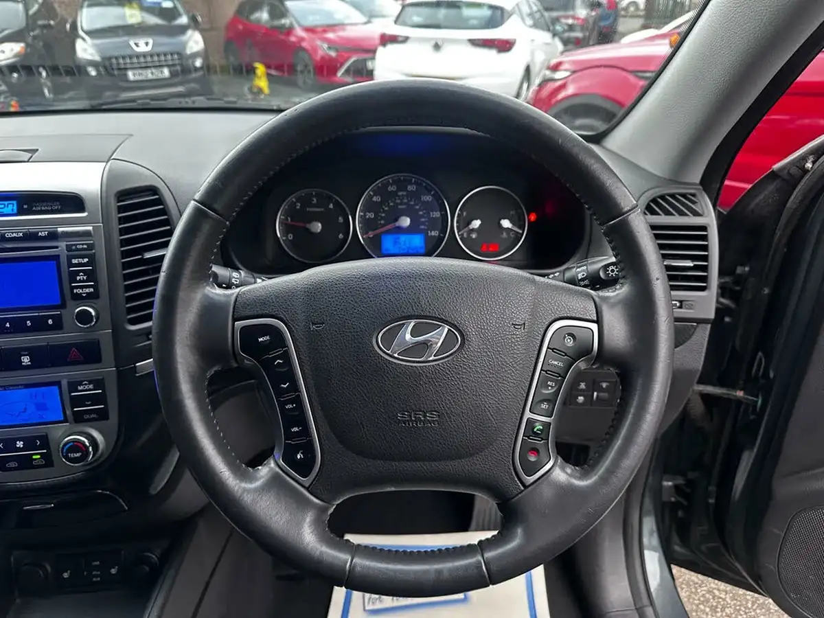 2012-hyundai-santa-fe-22td-premium-5st-big-27