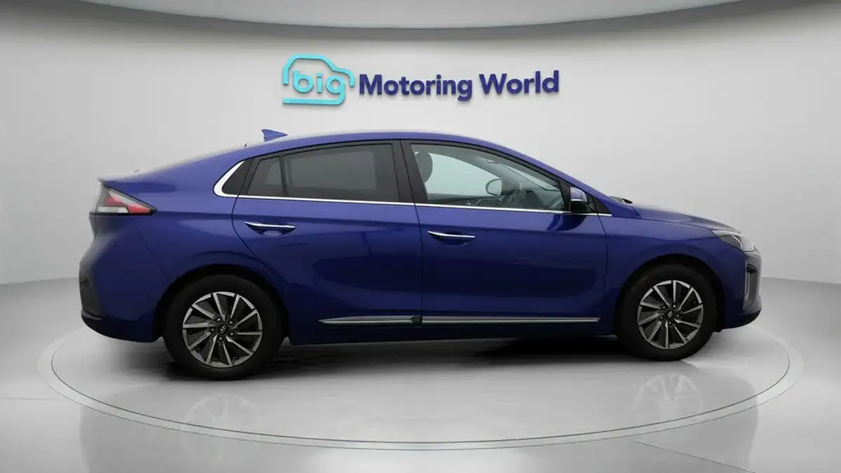 2020-hyundai-ioniq-e-premium-se-electric-100kw-big-7