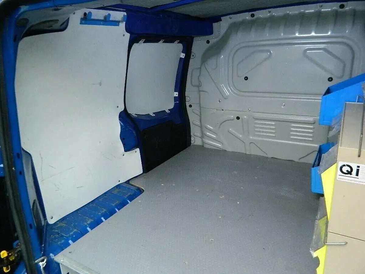 2015-fiat-fiorino-13jtd-cargo-sx-big-7