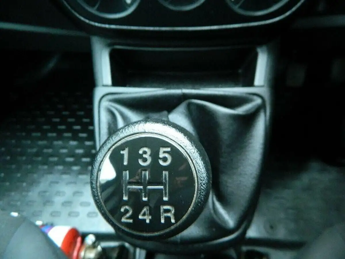 2015-fiat-fiorino-13jtd-cargo-sx-big-35