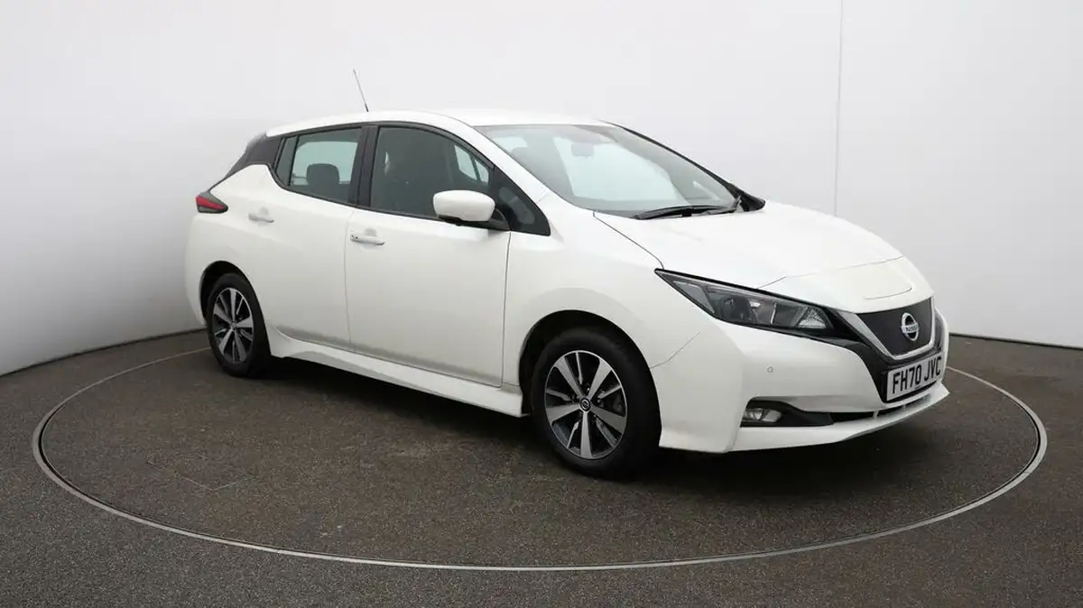 2021-nissan-leaf-e-acenta-big-42