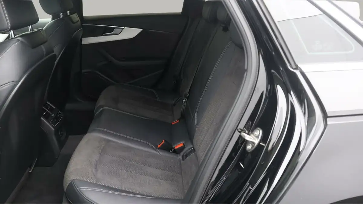 2018-audi-a4-14-tfsi-s-line-tronic-big-15