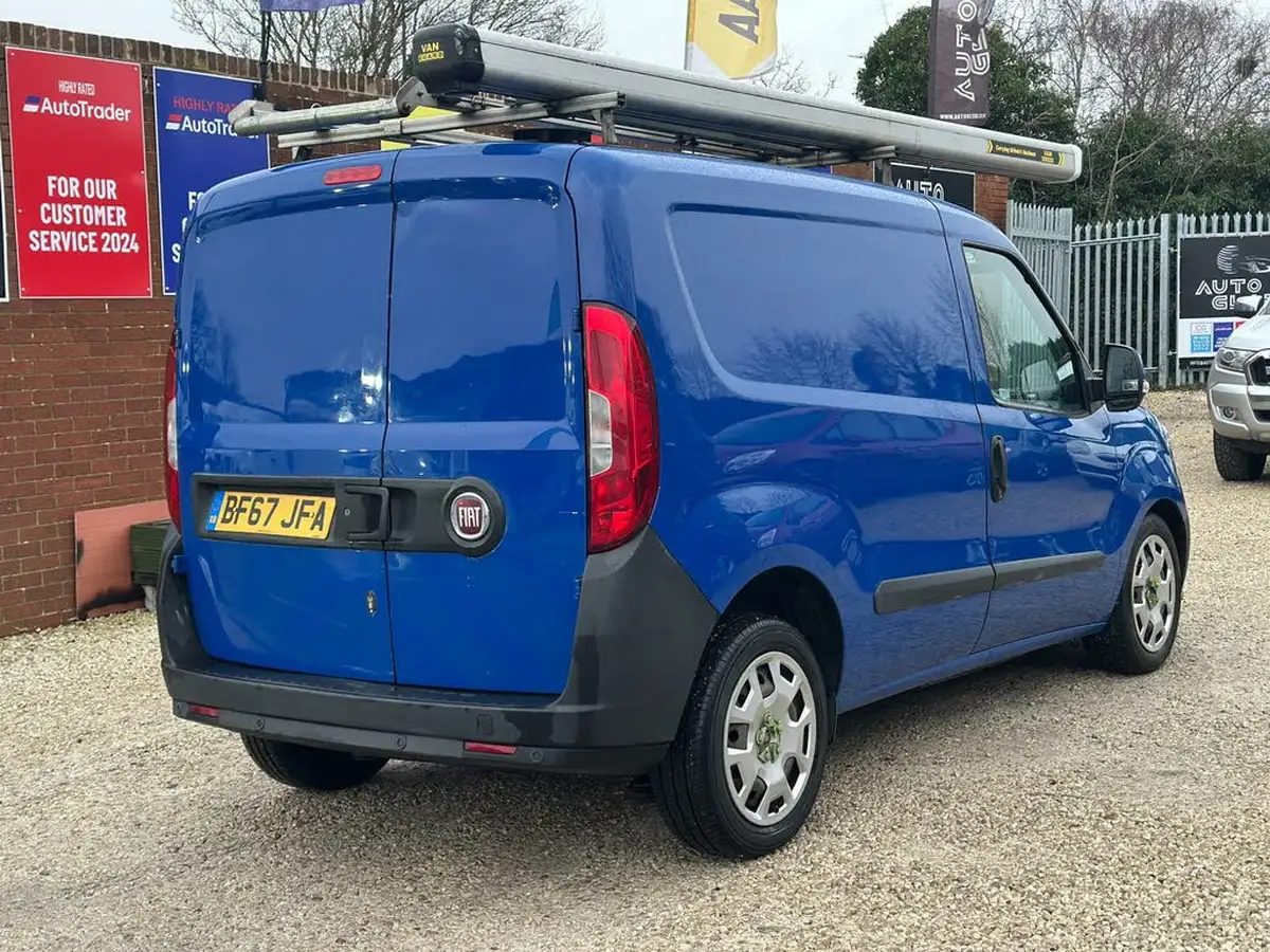 2017-fiat-doblo-cargo-13td-l1h1-sx-big-4