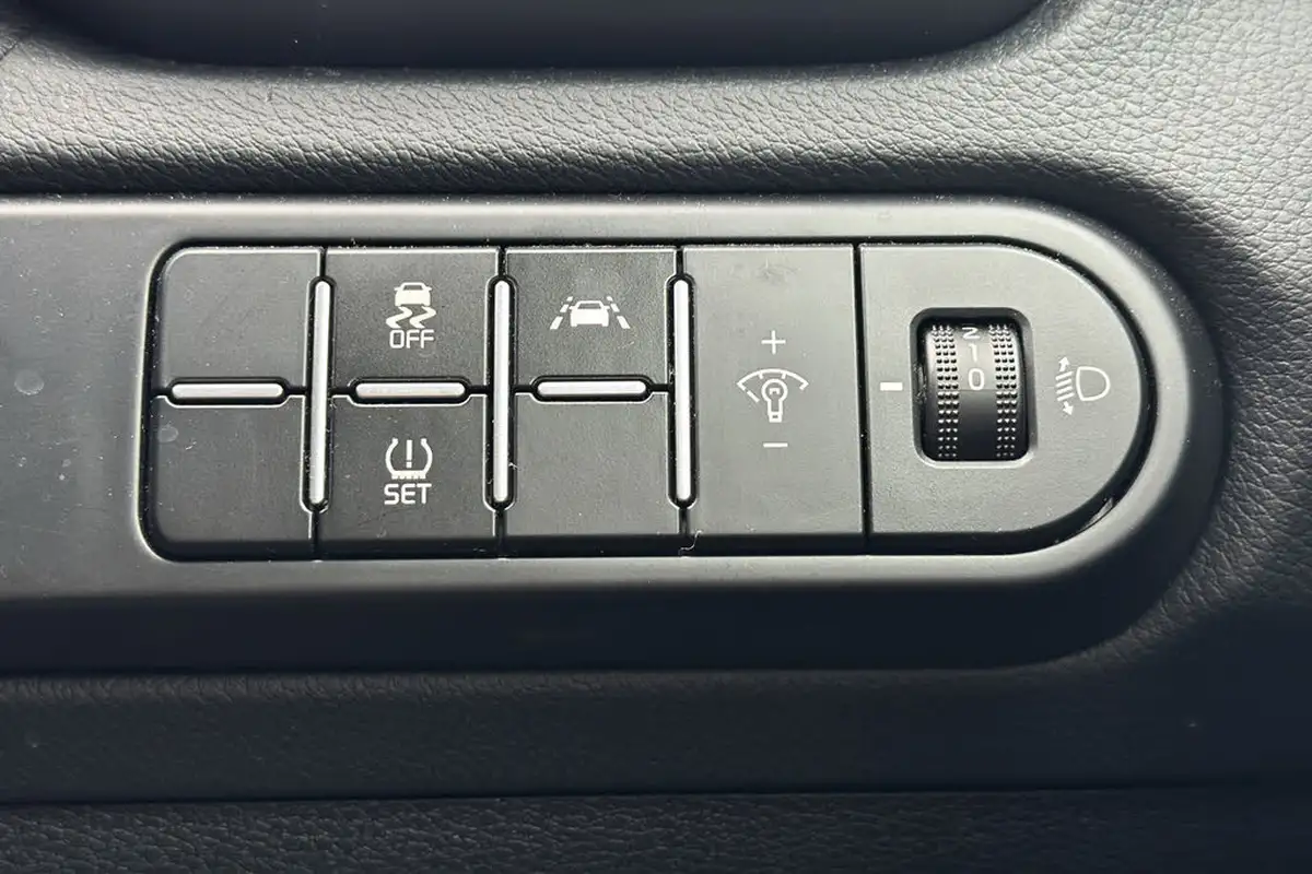 2022-kia-xceed-10-t-gdi-2-big-23