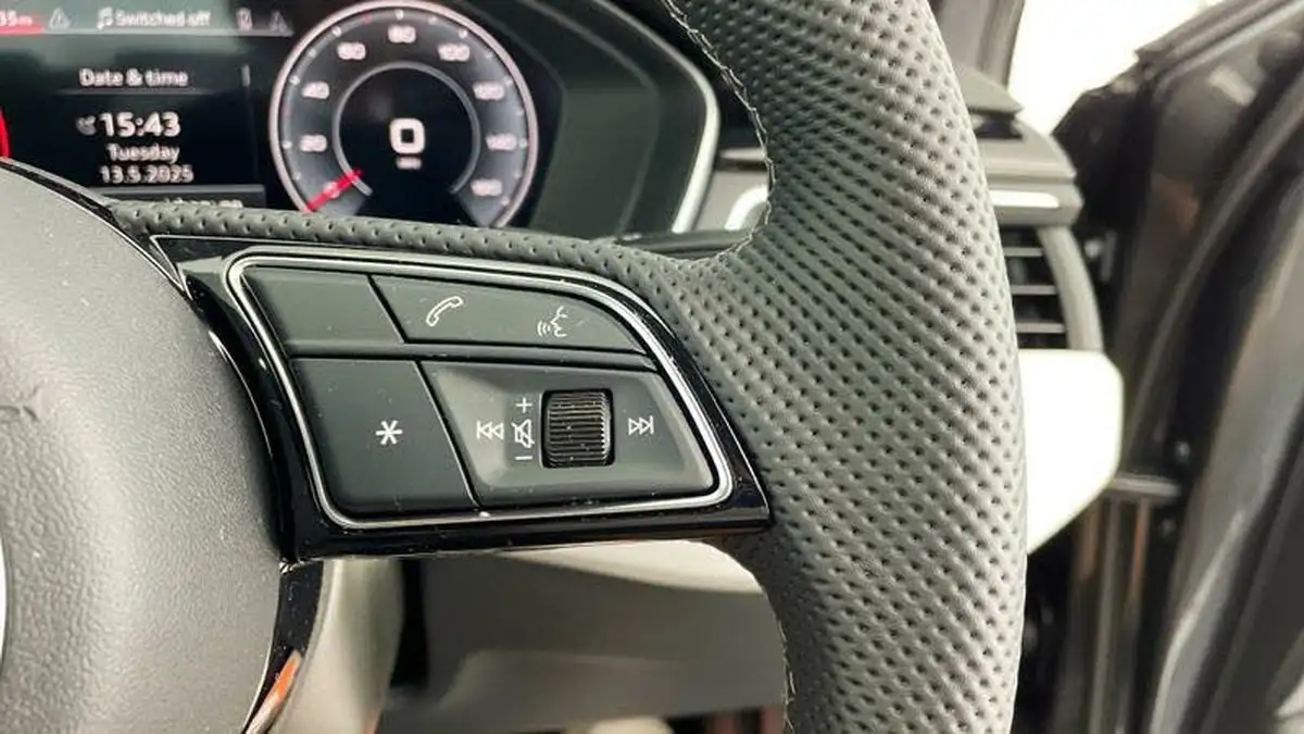 2024-audi-a4-20-35-tfsi-s-line-big-20