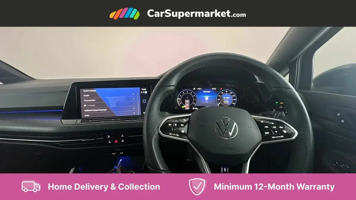 2023-volkswagen-golf-15-etsi-r-line-hatchback-big-13