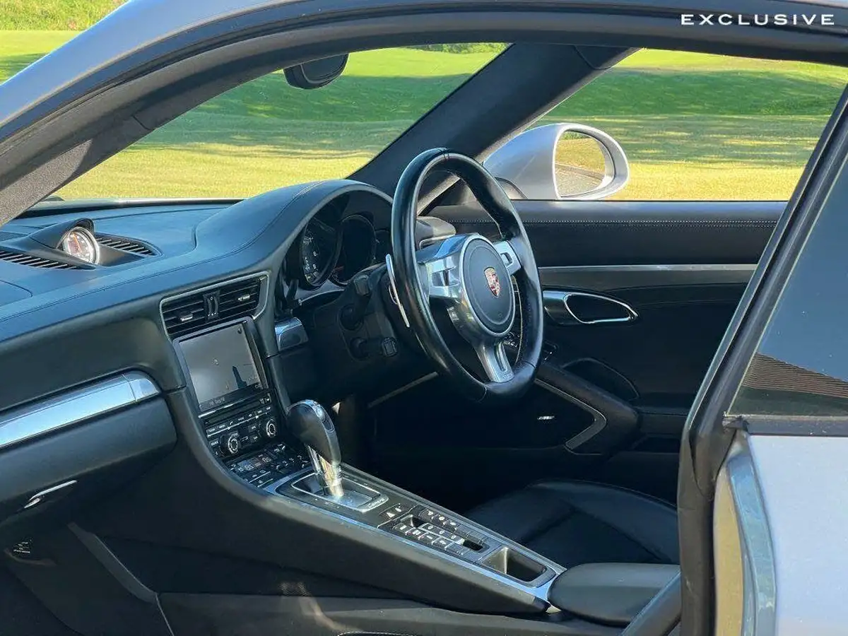 2014-porsche-911-34-carrera-coupe-pdk-big-65