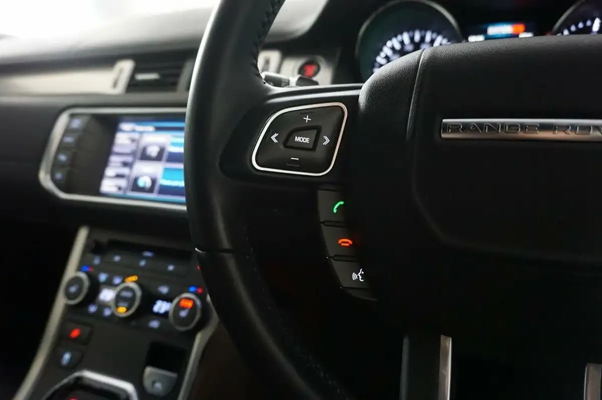 2012-land-rover-range-rover-evoque-22td-pure-190bhp-4x4-hatchback-5d-auto-big-30