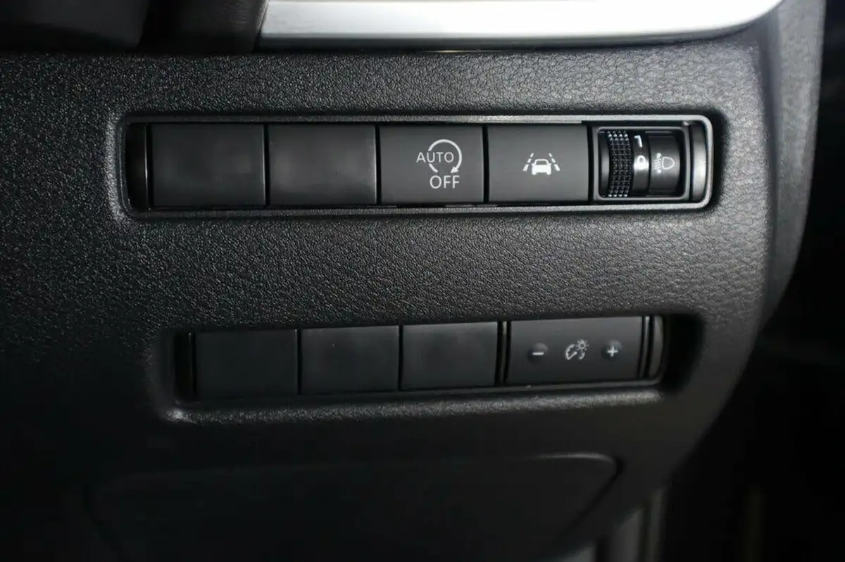 2023-nissan-qashqai-13-dig-t-n-connecta-160ps-auto-big-22