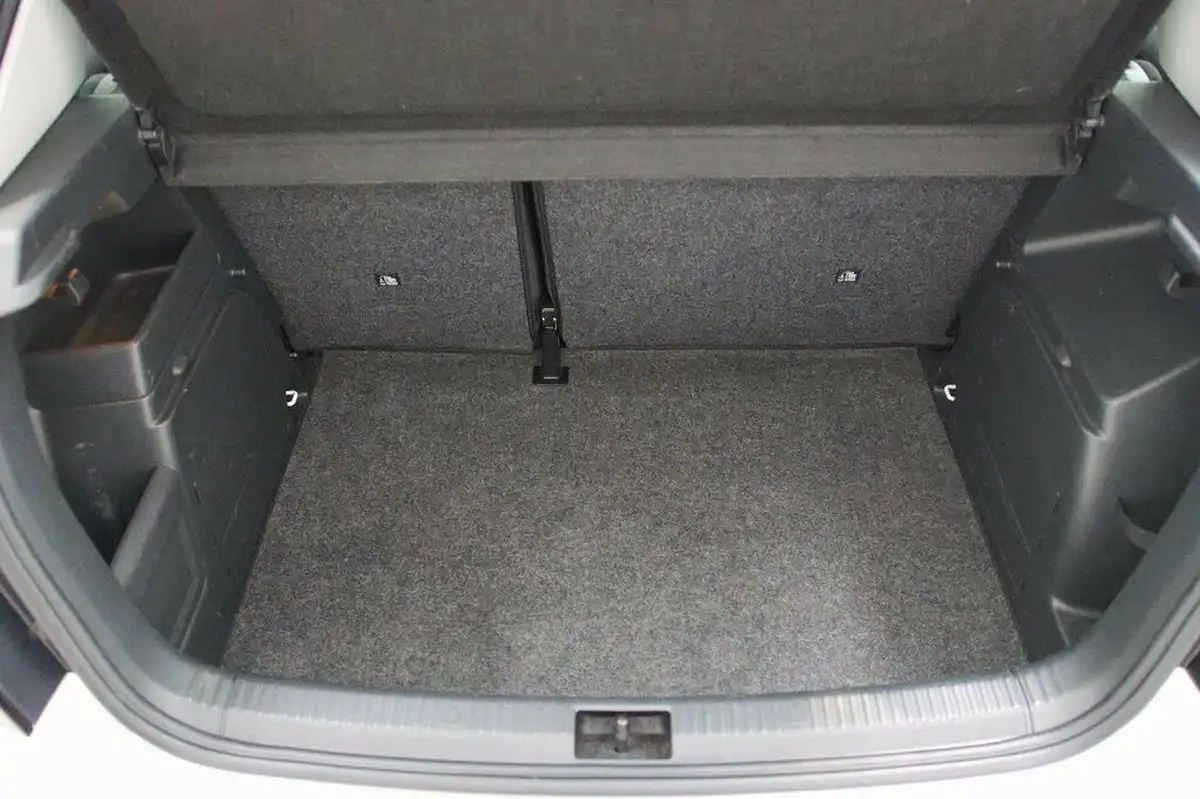 2015-skoda-fabia-12-tsi-se-l-90ps-hatchback-big-13