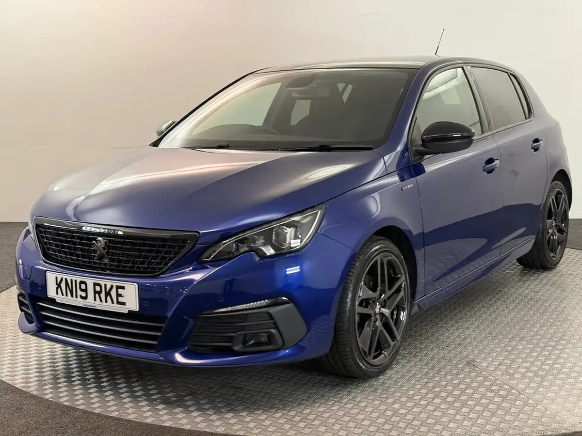 2019-peugeot-308-15-bluehdi-gt-line-big-17