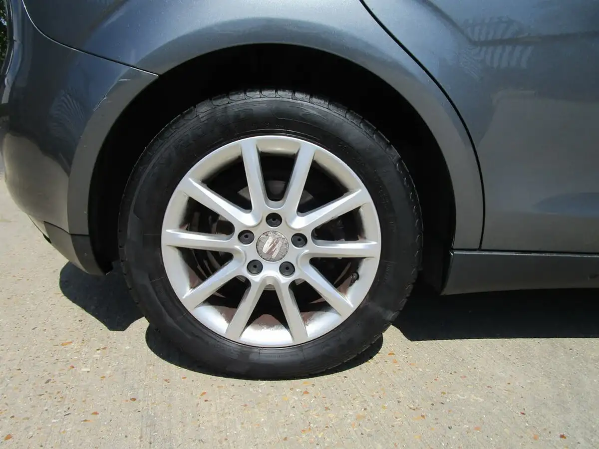 2012-seat-altea-16td-se-ecomotive-big-8