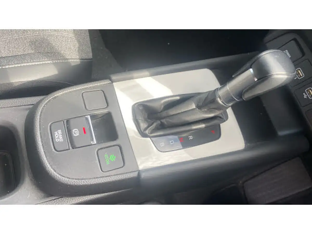 2022-honda-jazz-15-i-mmd-ex-107ps-big-15
