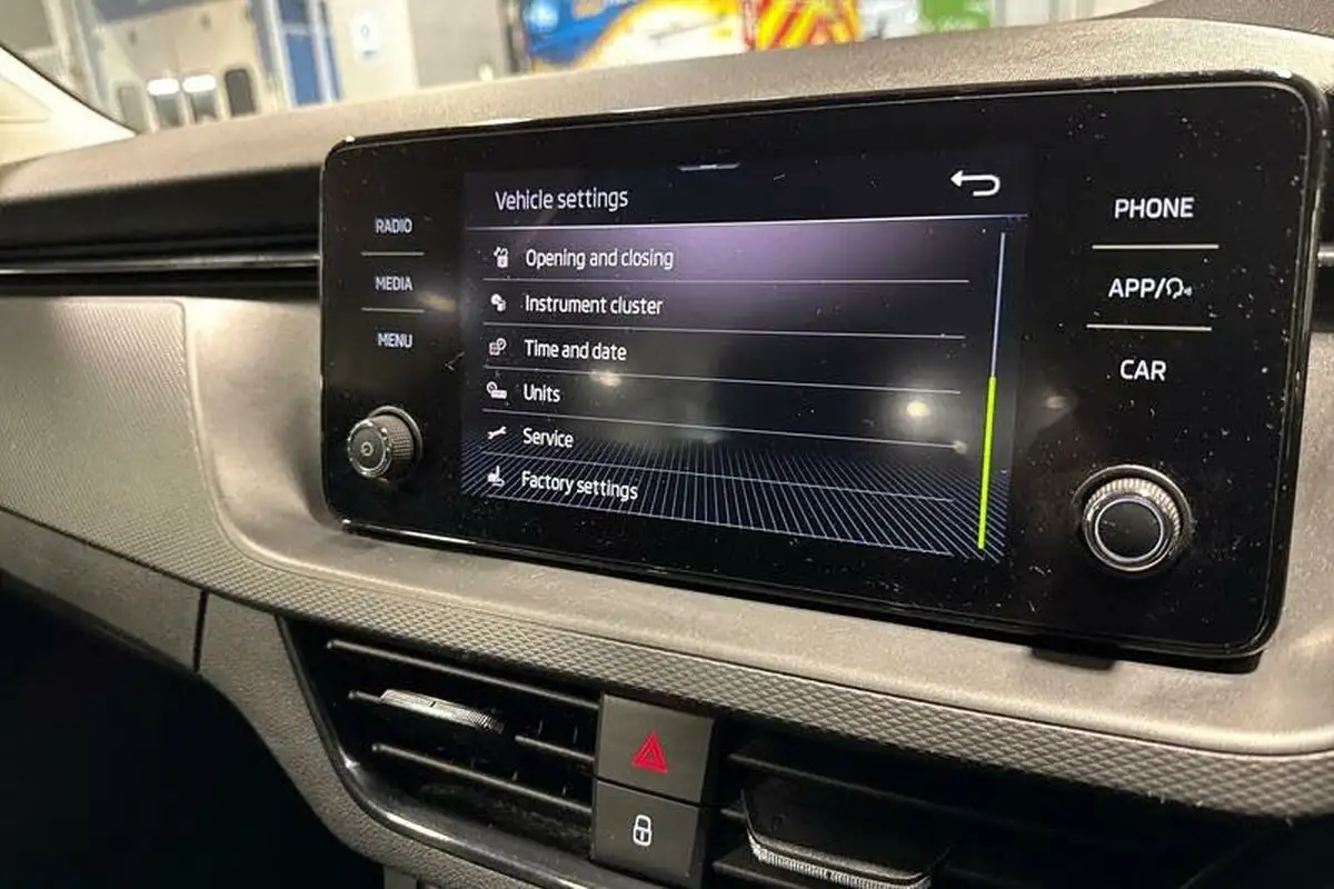 2020-skoda-kamiq-10-tsi-se-115ps-big-45