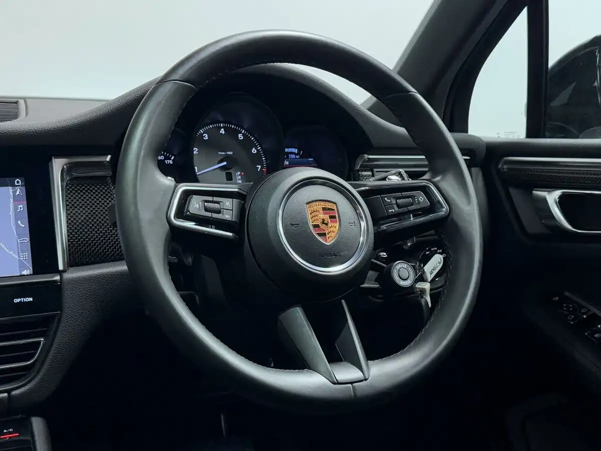 2022-porsche-macan-29-v6-s-big-31