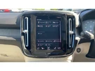 2022-volvo-xc40-20-b4-inscription-awd-small-31