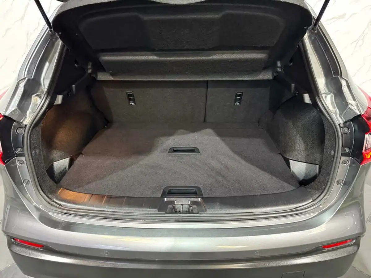 2019-nissan-qashqai-13-dig-t-tekna-160ps-dct-big-16