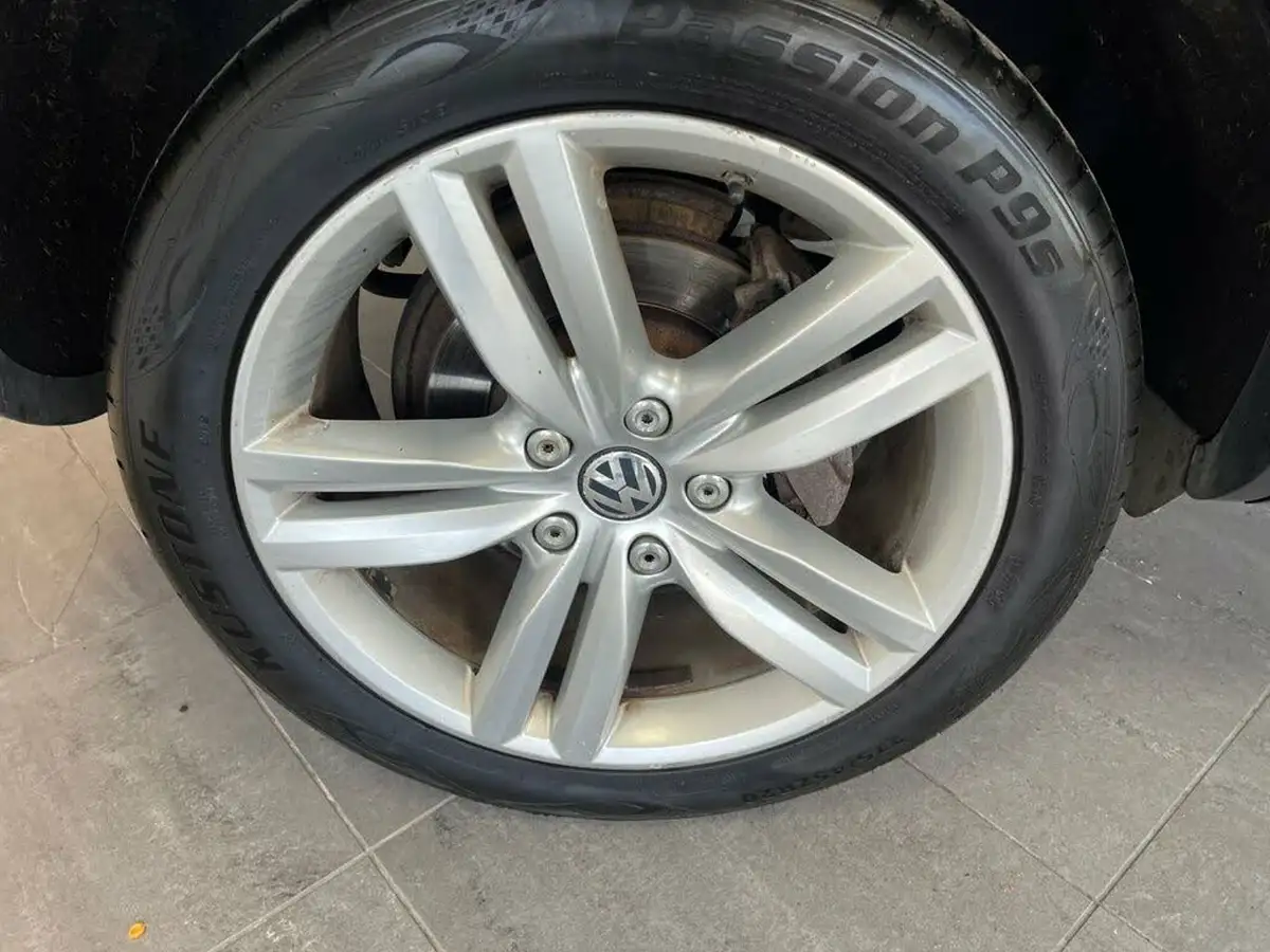 2014-volkswagen-touareg-30td-se-v6-204ps-bmtss-big-62