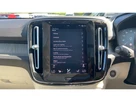 2022-volvo-xc40-20-b4-inscription-awd-small-35