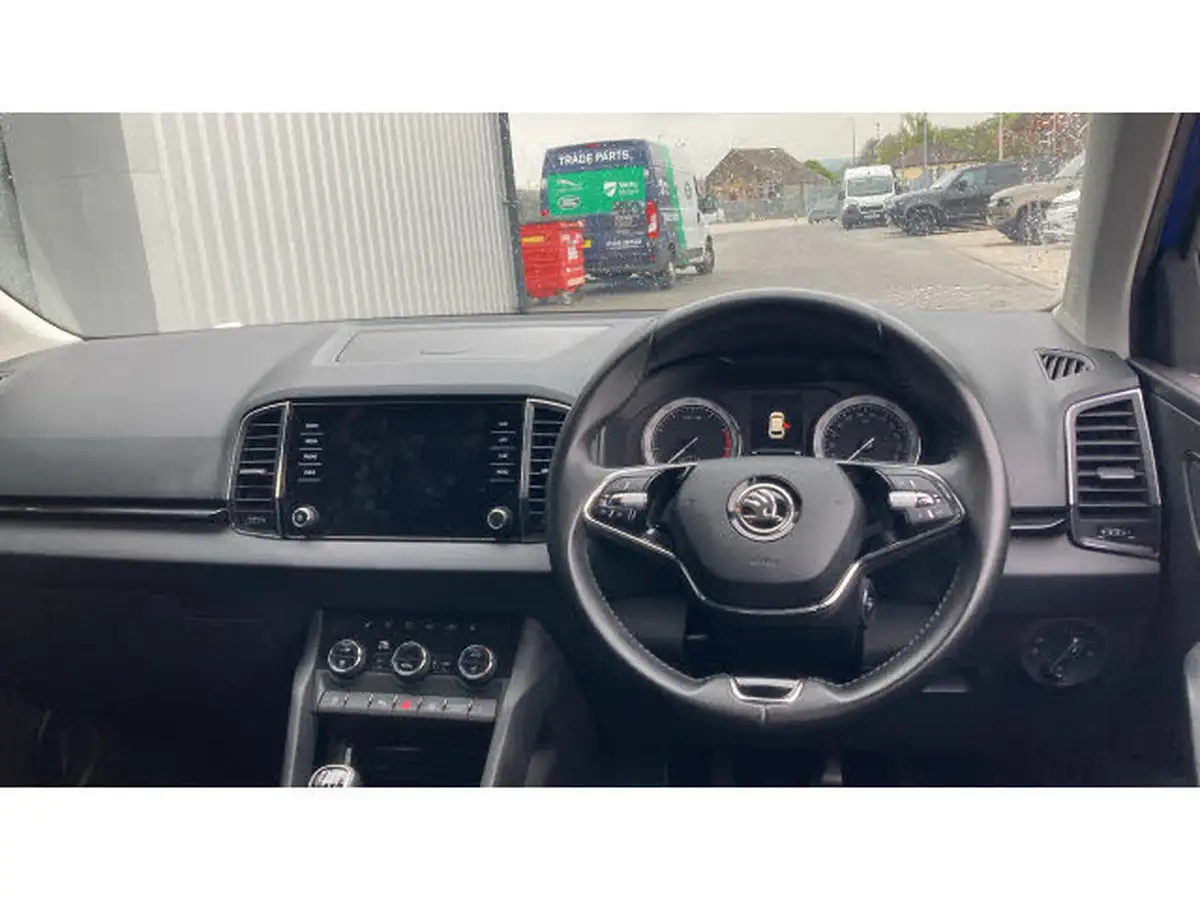 2022-skoda-karoq-15-tsi-se-l-big-9