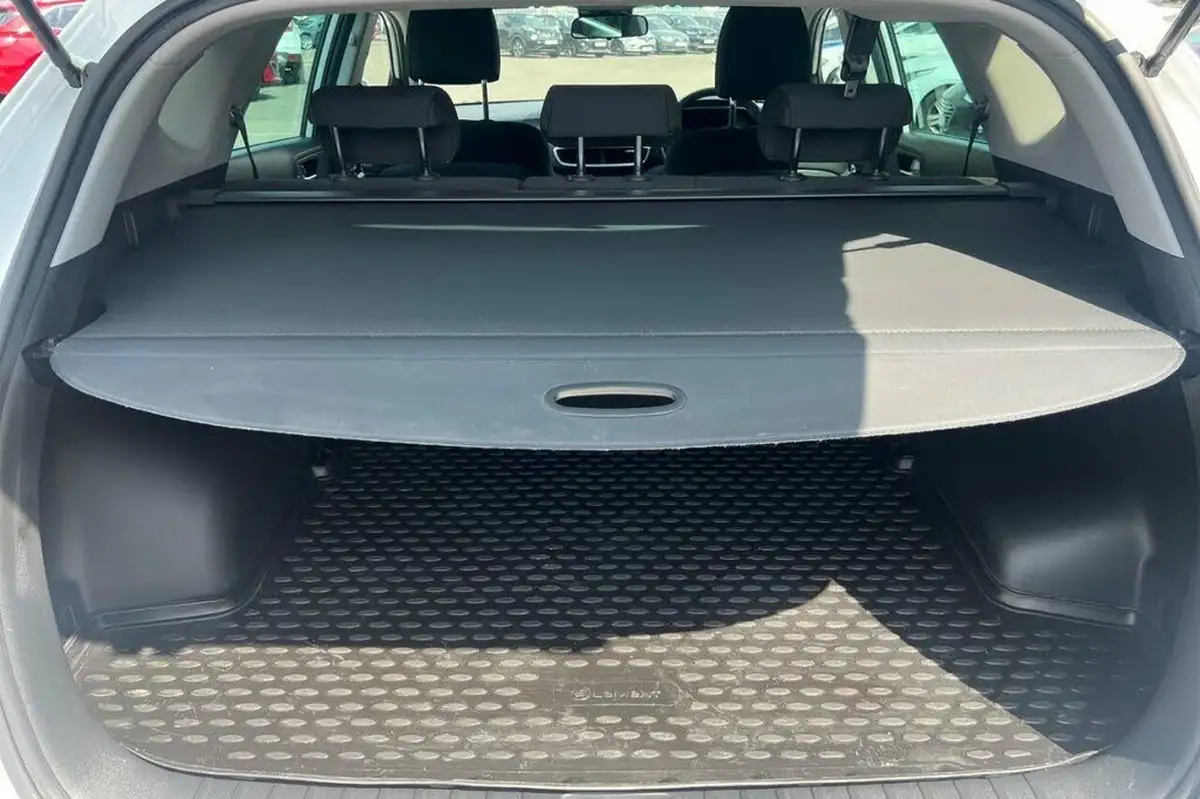 2021-hyundai-tucson-16crdi-se-nav-136ps-dct-big-26