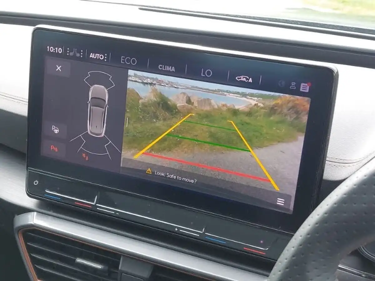 2021-cupra-formentor-14-e-hybrid-vz2-big-13