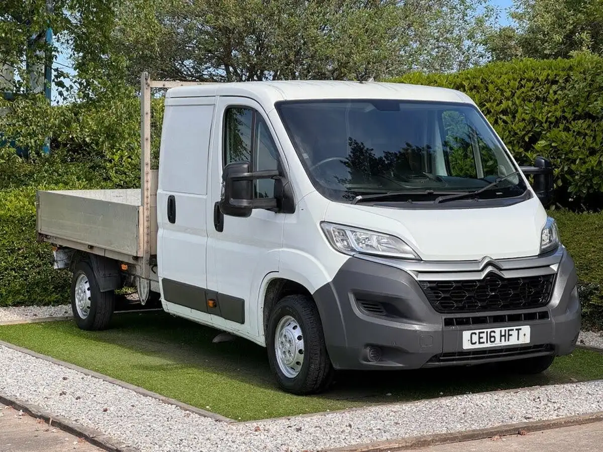 2016-citroen-relay-22td-35-l3-130-crewcab-chassis-big-0