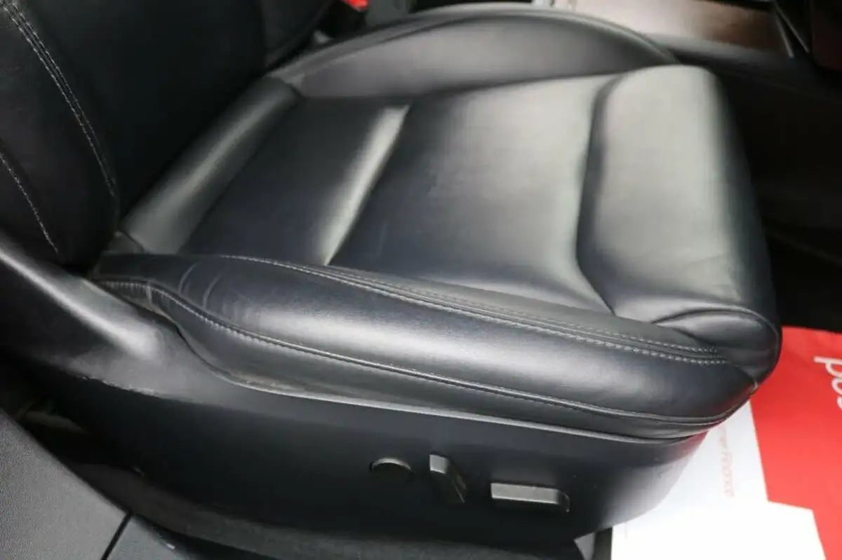2020-tesla-model-s-e-long-range-big-24