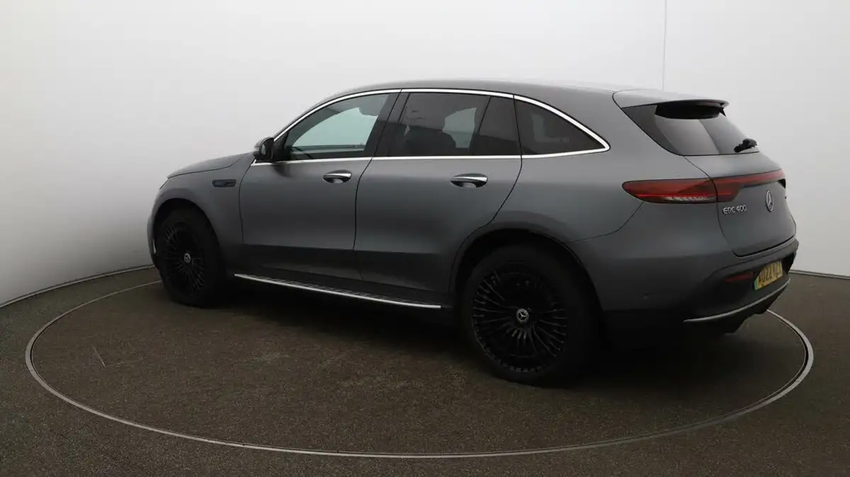 2022-mercedes-benz-eqc-e-eqc-400-amg-line-premium-plus-big-38