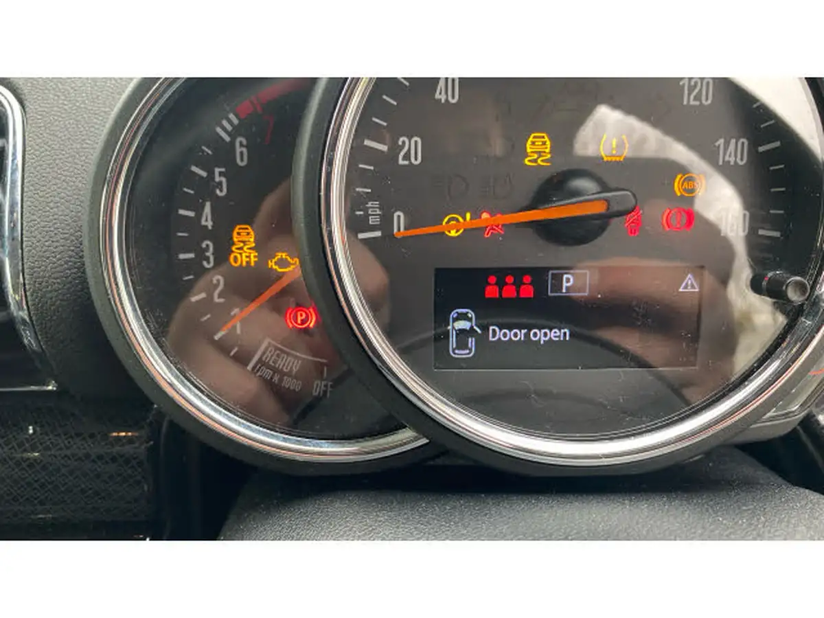 2019-mini-clubman-15-cooper-exclusive-auto-big-36