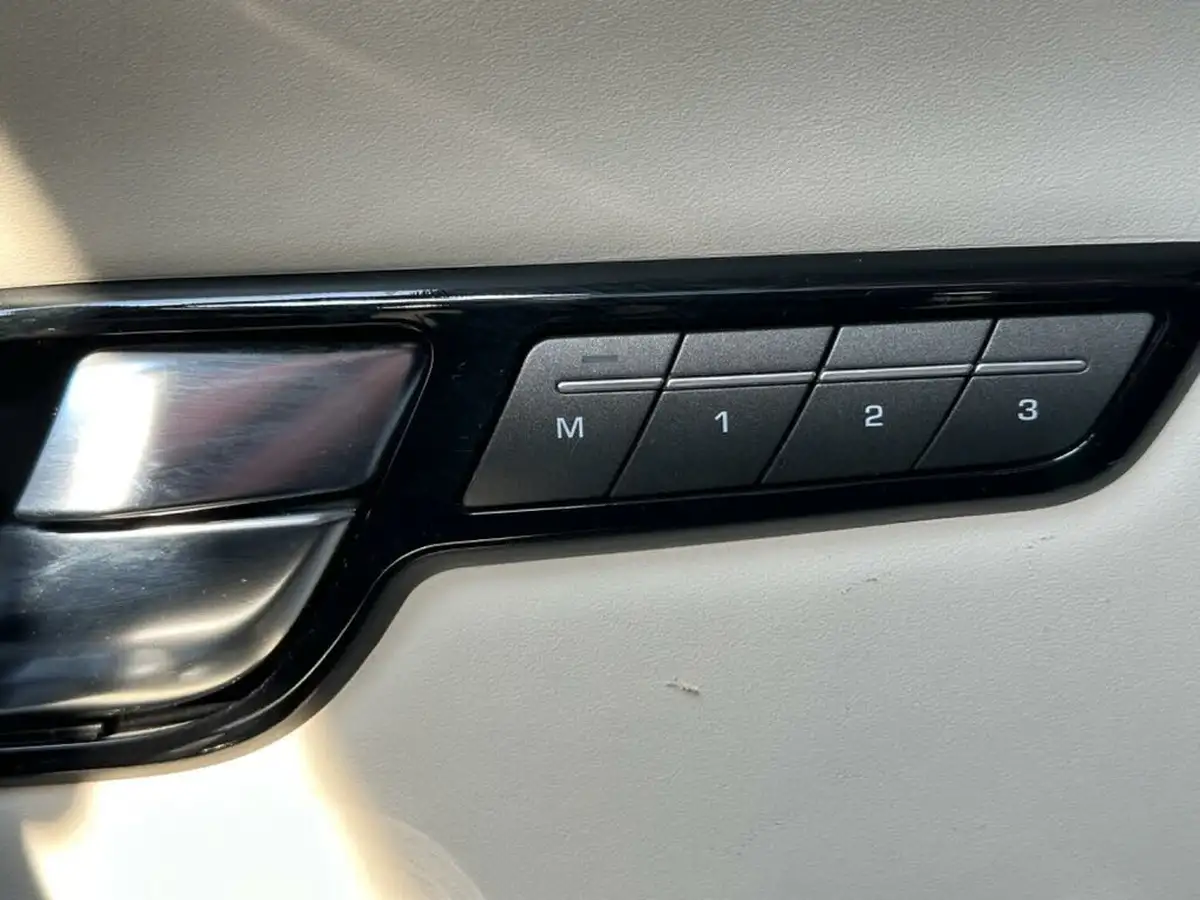 2015-land-rover-range-rover-evoque-20td4-hse-dynamic-ss-hatchback-5d-auto-big-22