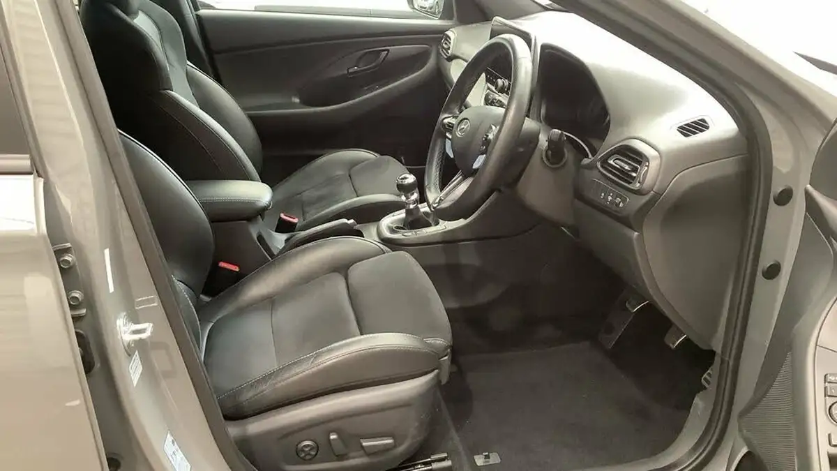 2022-hyundai-i30-n-20-t-gdi-n-performance-hatchback-big-1