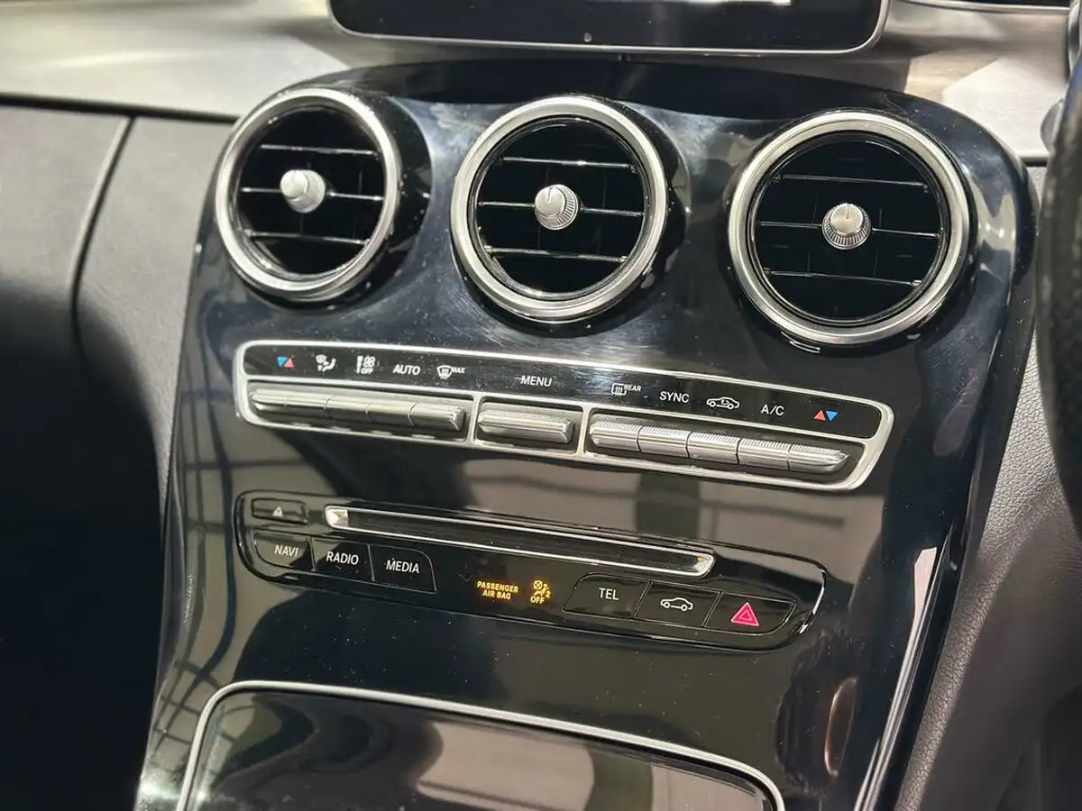 2016-mercedes-benz-c-class-16d-c200d-sport-premiumss-saloon-4d-auto-big-36