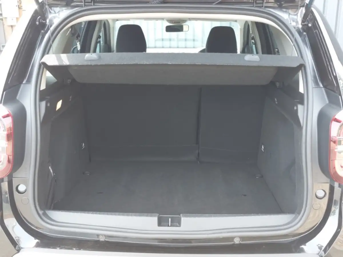 2024-dacia-sandero-stepway-10-tce-extreme-90bhp-big-7
