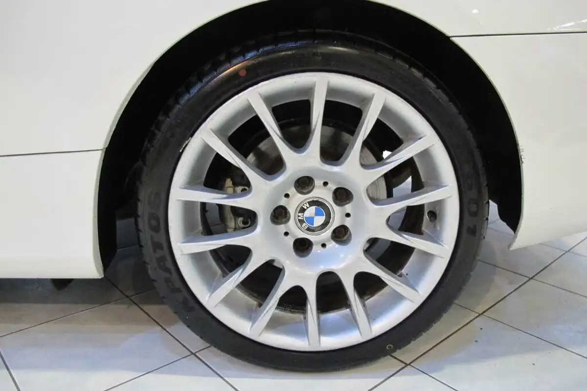 2011-bmw-3-series-20-320i-se-coupe-2d-1995cc-big-42
