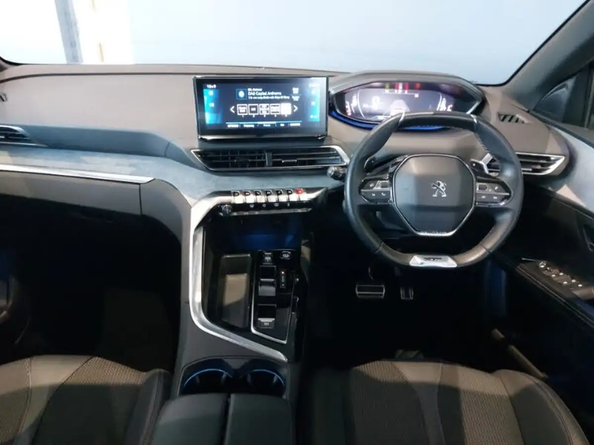 2023-peugeot-5008-suv-15-bluehdi-gt-130ps-eat8-big-2