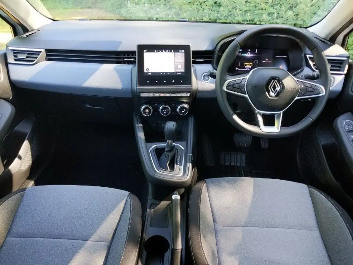 2024-renault-clio-16-evolution-big-2