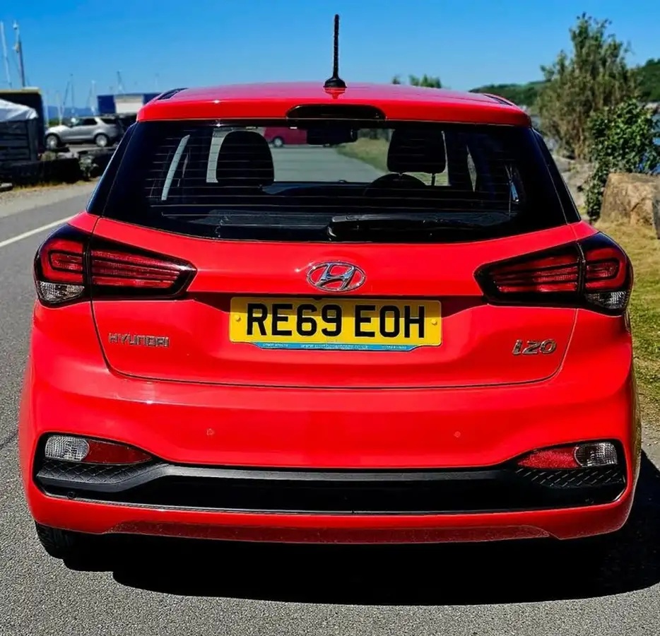 2019-hyundai-i20-12-se-mpi-hatchback-5d-big-5