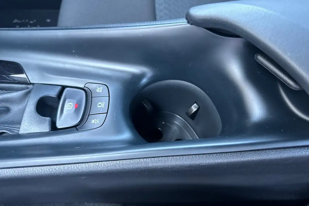 2020-toyota-c-hr-18-vvt-i-icon-parking-pack-big-8