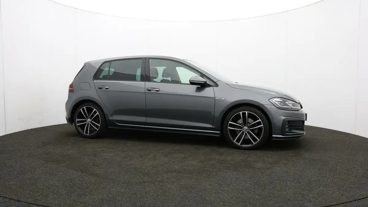 2017-volkswagen-golf-20tdi-gtd-ss-hatchback-5d-big-41