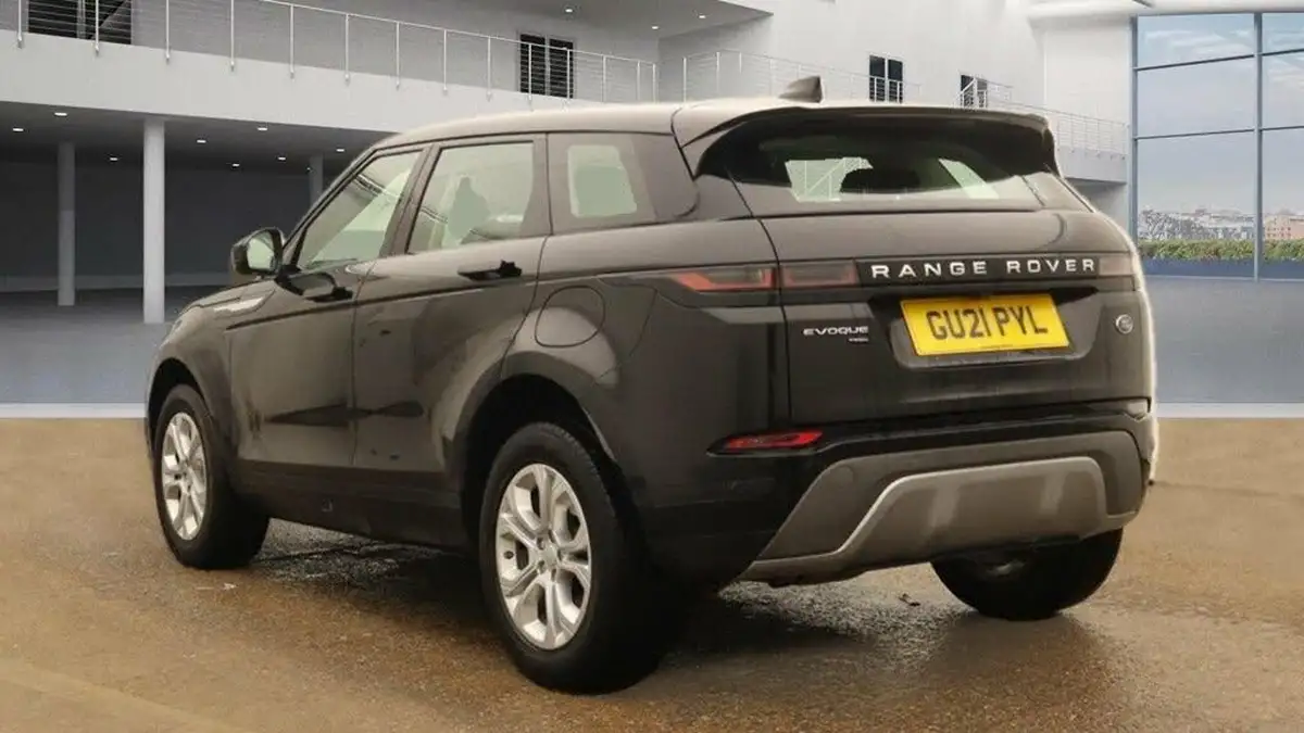 2021-land-rover-range-rover-evoque-15-p300e-s-big-6