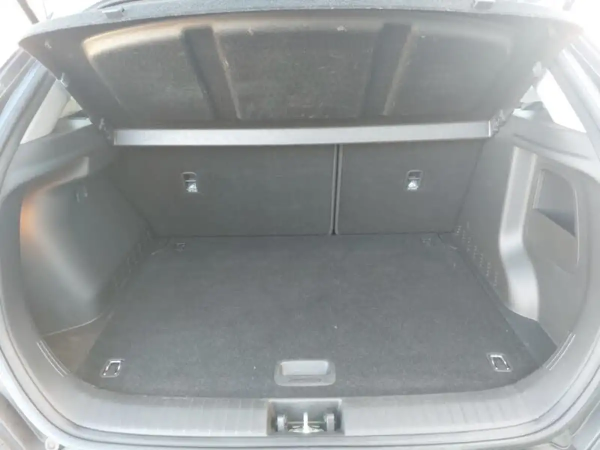 2018-hyundai-kona-10-t-gdi-se-big-7